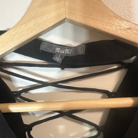 Miss Me Dress with Lace on Back size Small - Picture 3 of 8